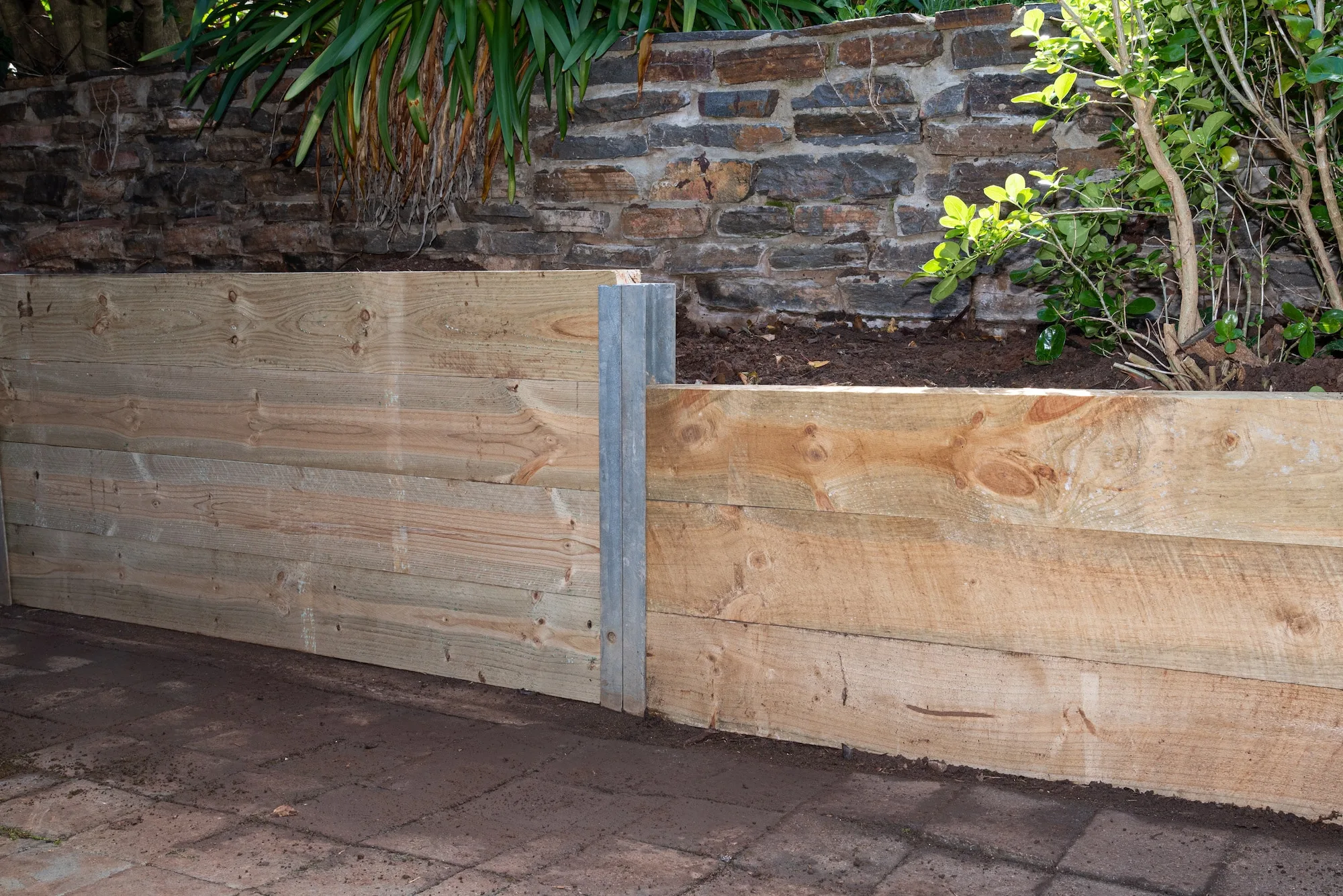 Timber retaining wall in a Melbourne garden